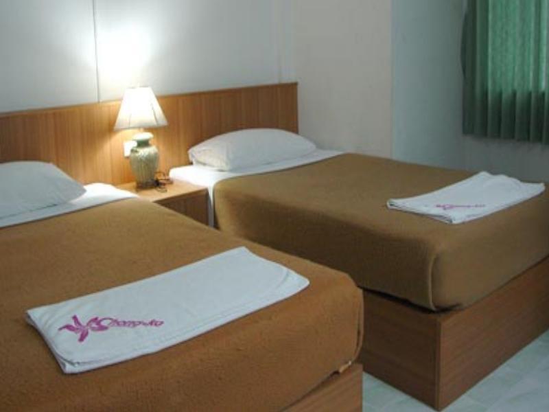 Chongko Guesthouse Patong Eksteriør billede